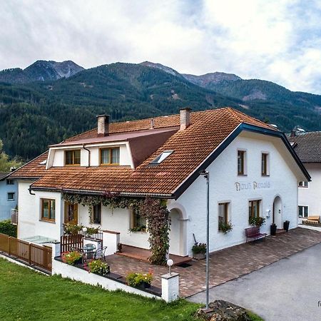 Haus Arnold - Privatzimmer Und Ferienwohnungen Sillian Ngoại thất bức ảnh
