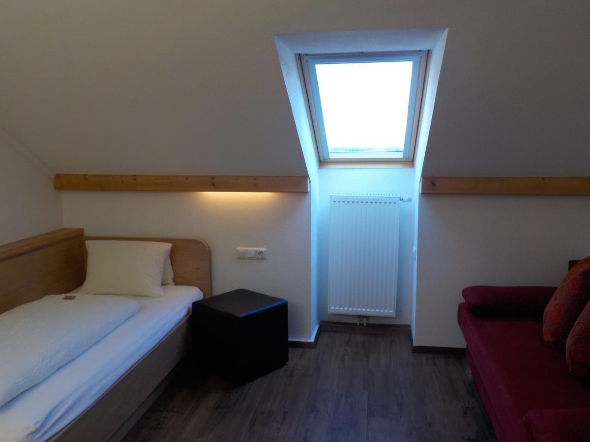Haus Arnold - Privatzimmer Und Ferienwohnungen Sillian Ngoại thất bức ảnh