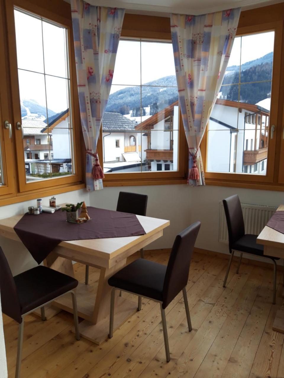 Haus Arnold - Privatzimmer Und Ferienwohnungen Sillian Ngoại thất bức ảnh