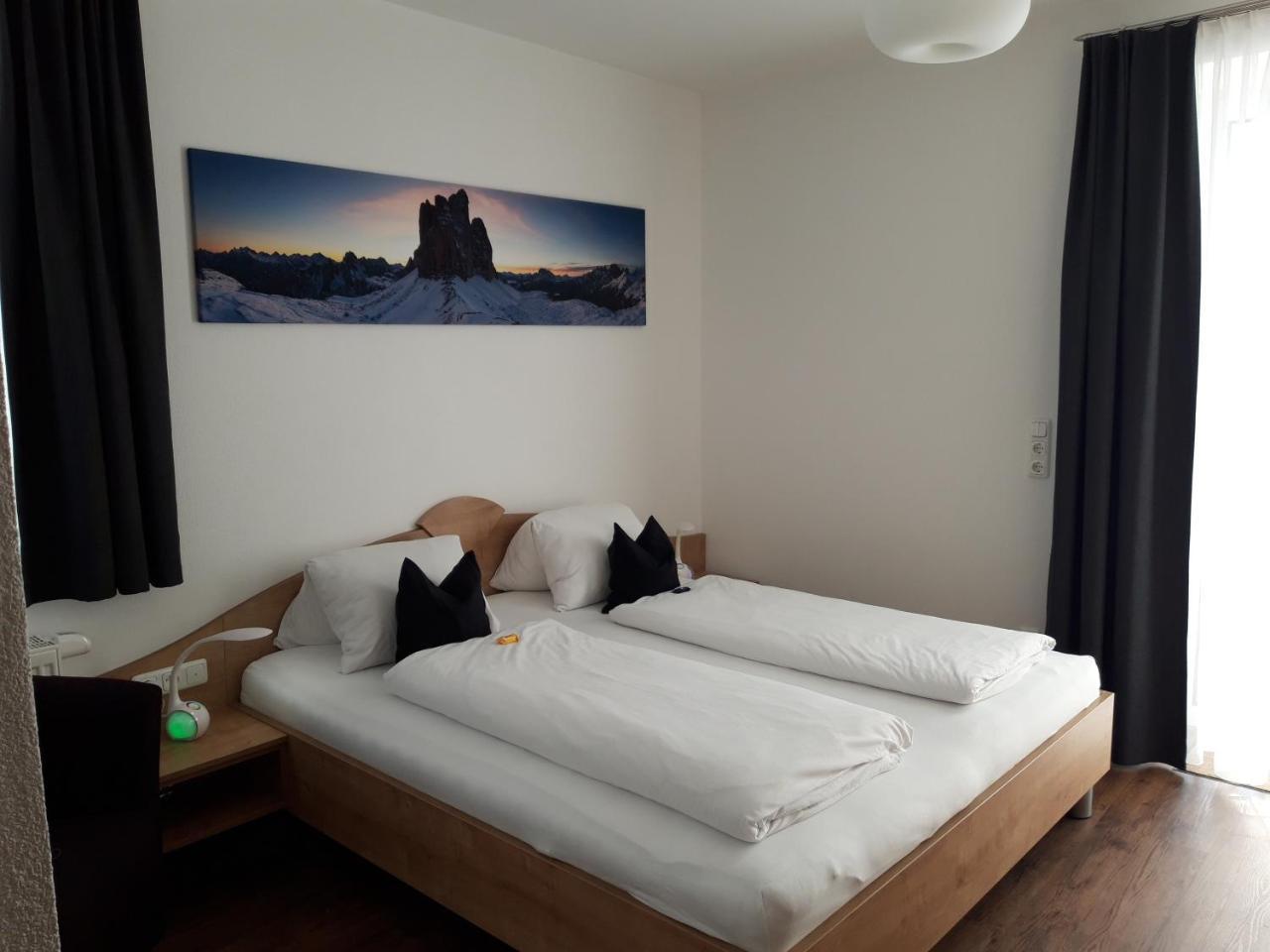 Haus Arnold - Privatzimmer Und Ferienwohnungen Sillian Ngoại thất bức ảnh